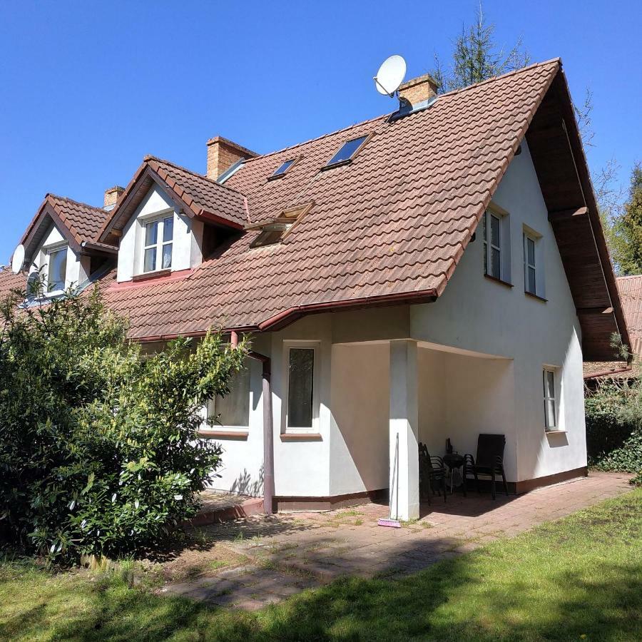 Mandarynkowy Villa Dębki Buitenkant foto
